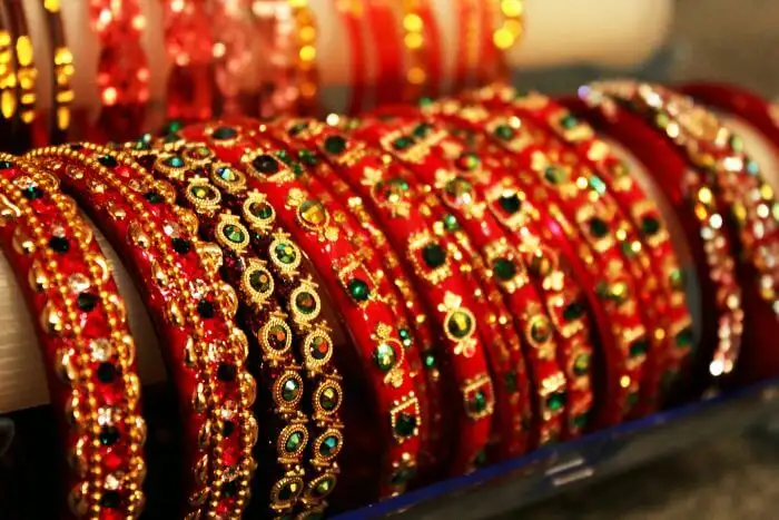 Tripolia Bazaar – For Bangles